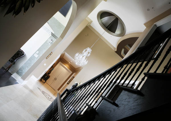 Uni-vative Designs Inc. Custom Homes