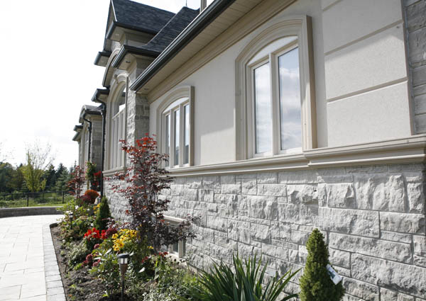 Uni-vative Designs Inc. Custom Homes