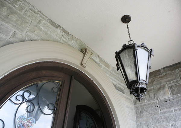 Uni-vative Designs Inc. Custom Homes