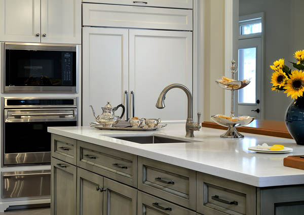 Uni-vative Designs Inc. Custom Homes