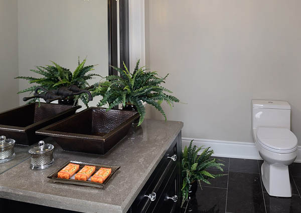 Uni-vative Designs Inc. Custom Homes