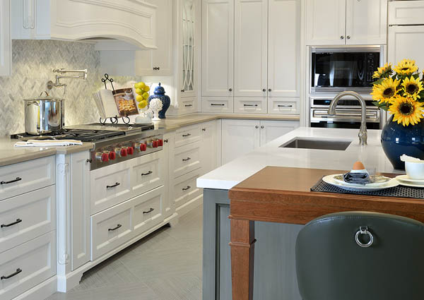 Uni-vative Designs Inc. Custom Homes