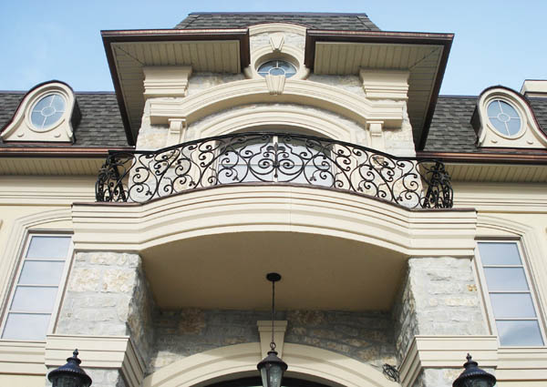 Uni-vative Designs Inc. Custom Homes