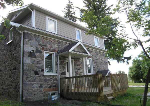 Uni-vative Designs Renovations