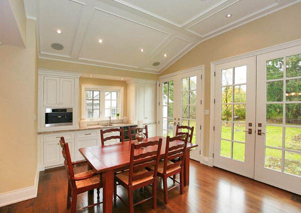 Uni-vative Designs Renovations